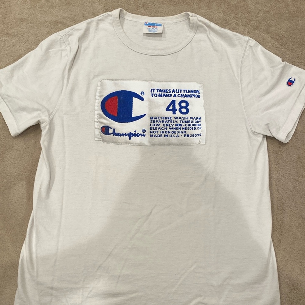 champion tee size M